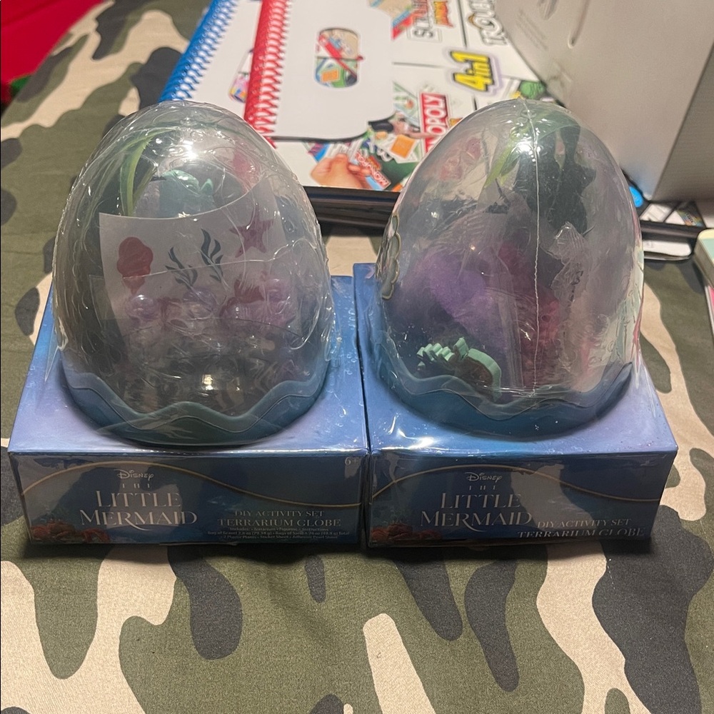Disney Little Mermaid Collectible Egg Set - Blue and Purple